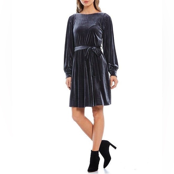 NWT Calvin Klein Balloon Sleeves Velvet Dress - Picture 11 of 14